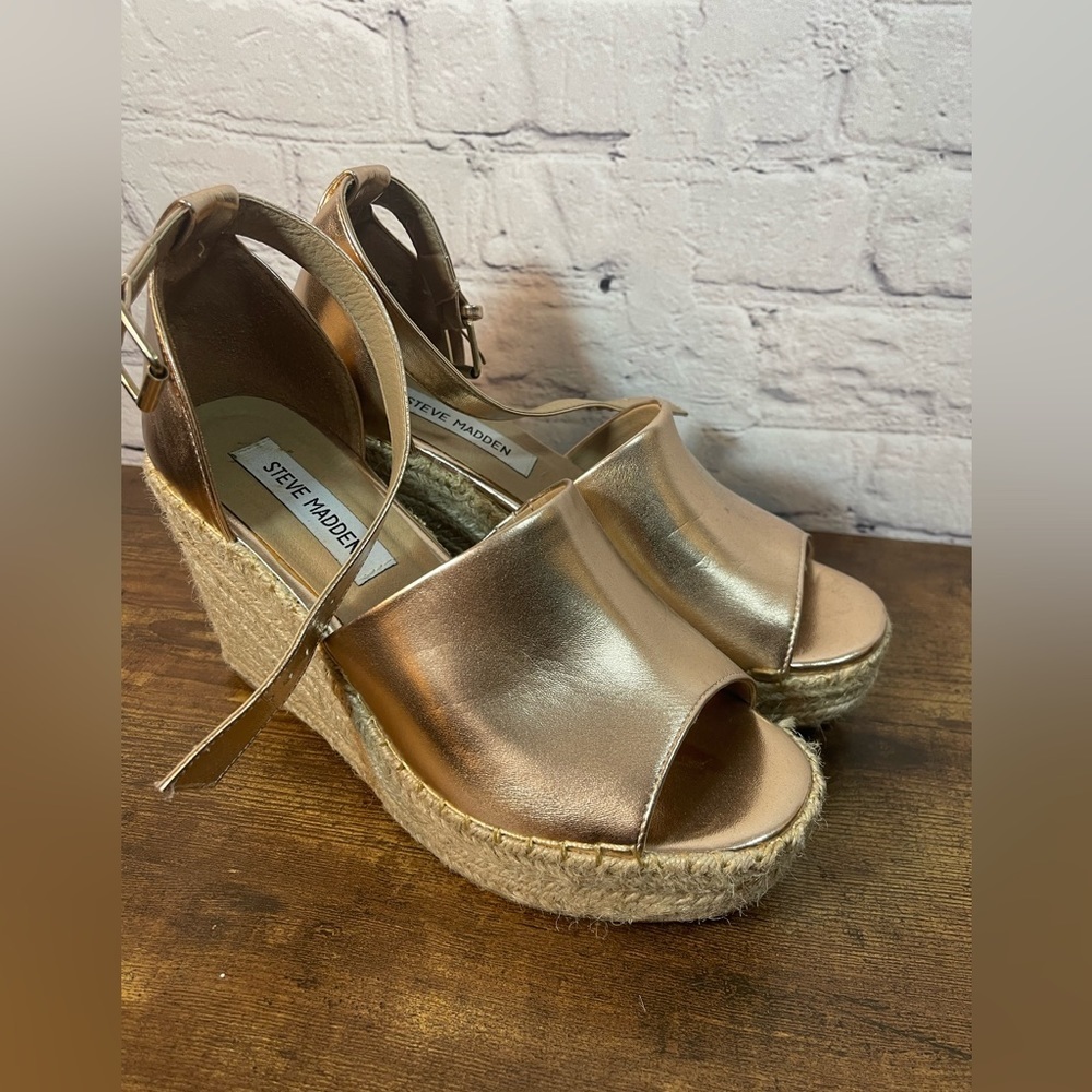 Steve Madden Sandals